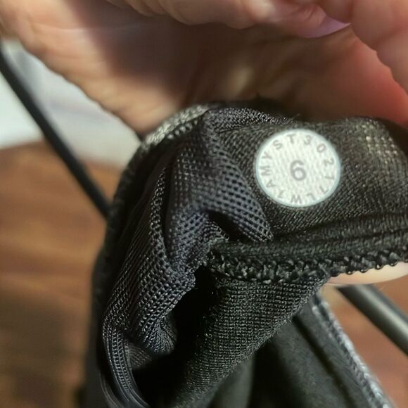 Lululemon Power Pose Tank Sz 6 A B Heathered Black 698 - Picture 4 of 5